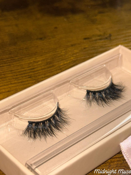 Midnight Muse lashes