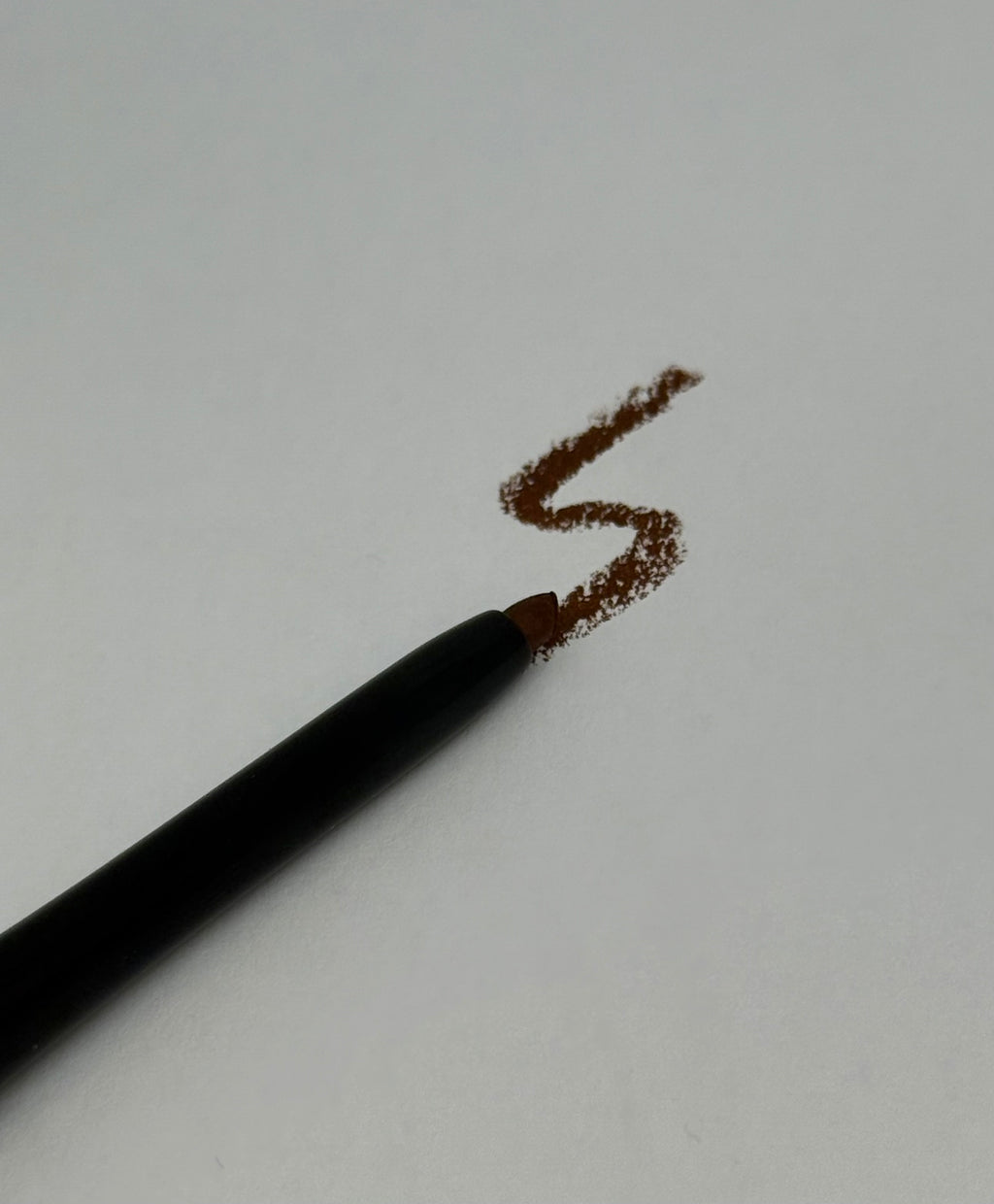 Espresso dusk lip liner