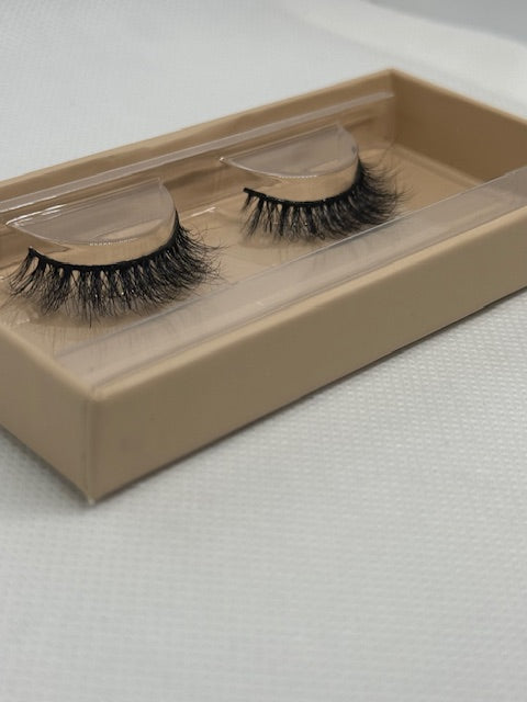 Velvet Storm lashes