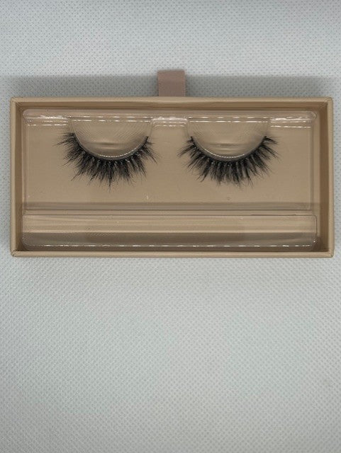 Velvet Storm lashes